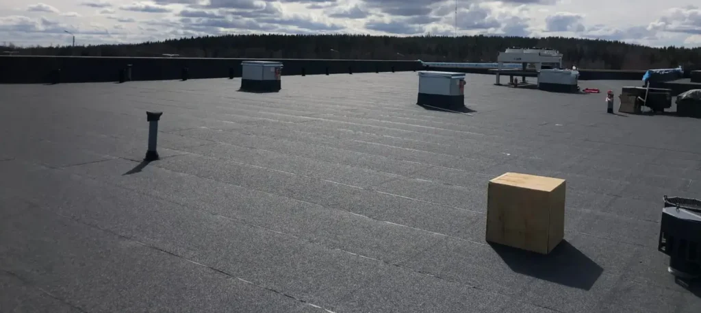 lamekatuse paigaldus